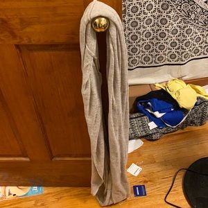 Brandy Melville cream circle scarf